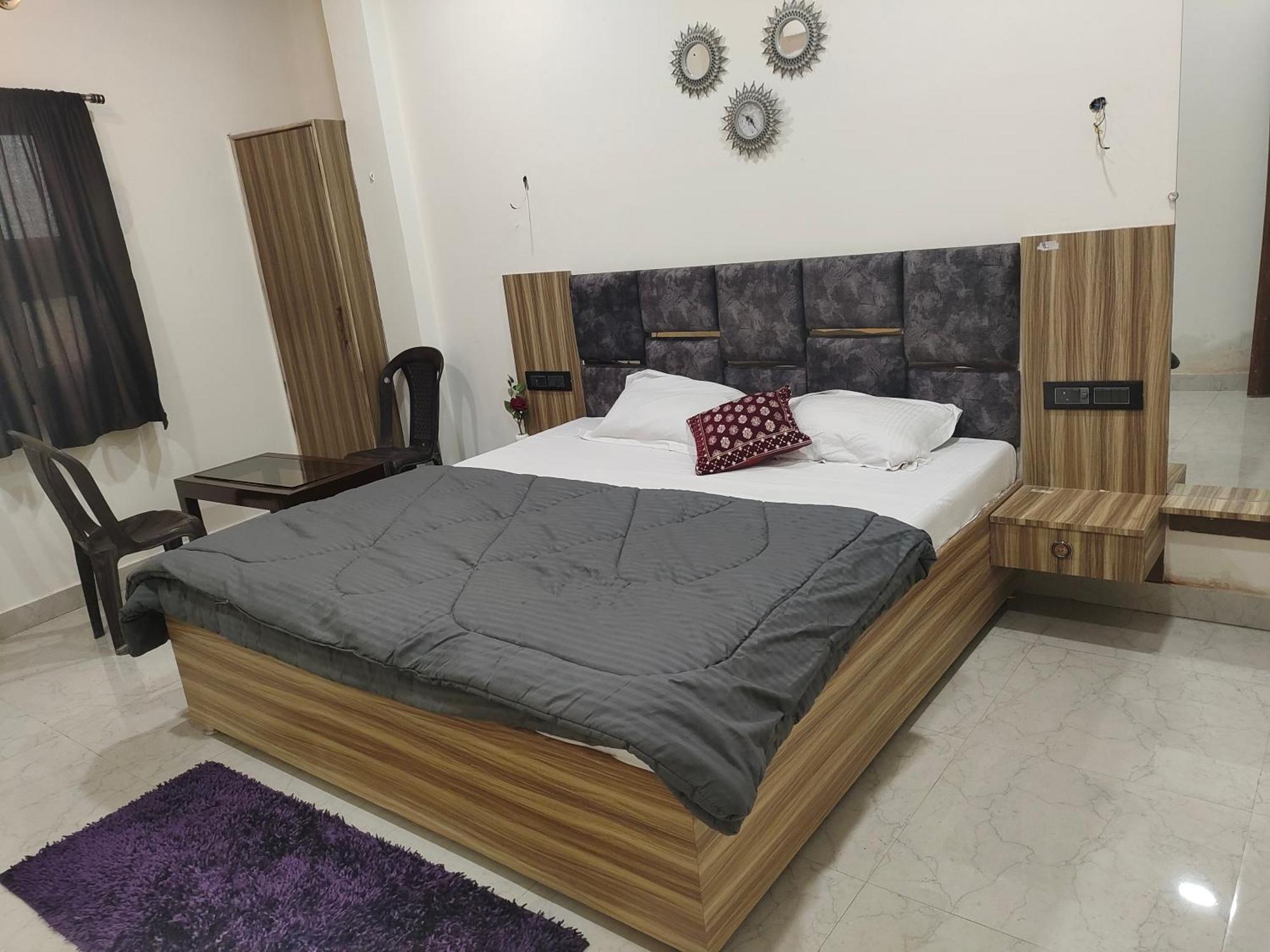 Banarasiya Stay Walking Distance To Banaras Railway Station Váránasí Exteriér fotografie