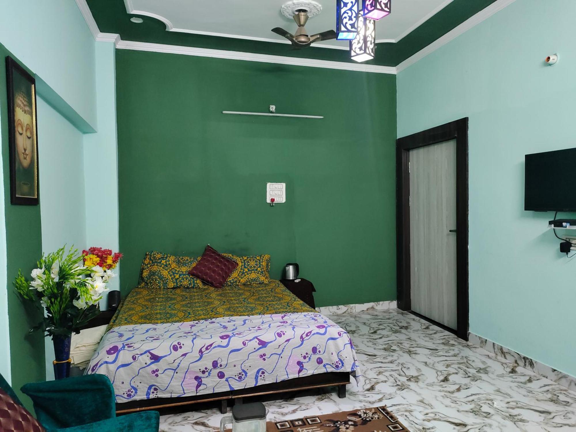Banarasiya Stay Walking Distance To Banaras Railway Station Váránasí Exteriér fotografie