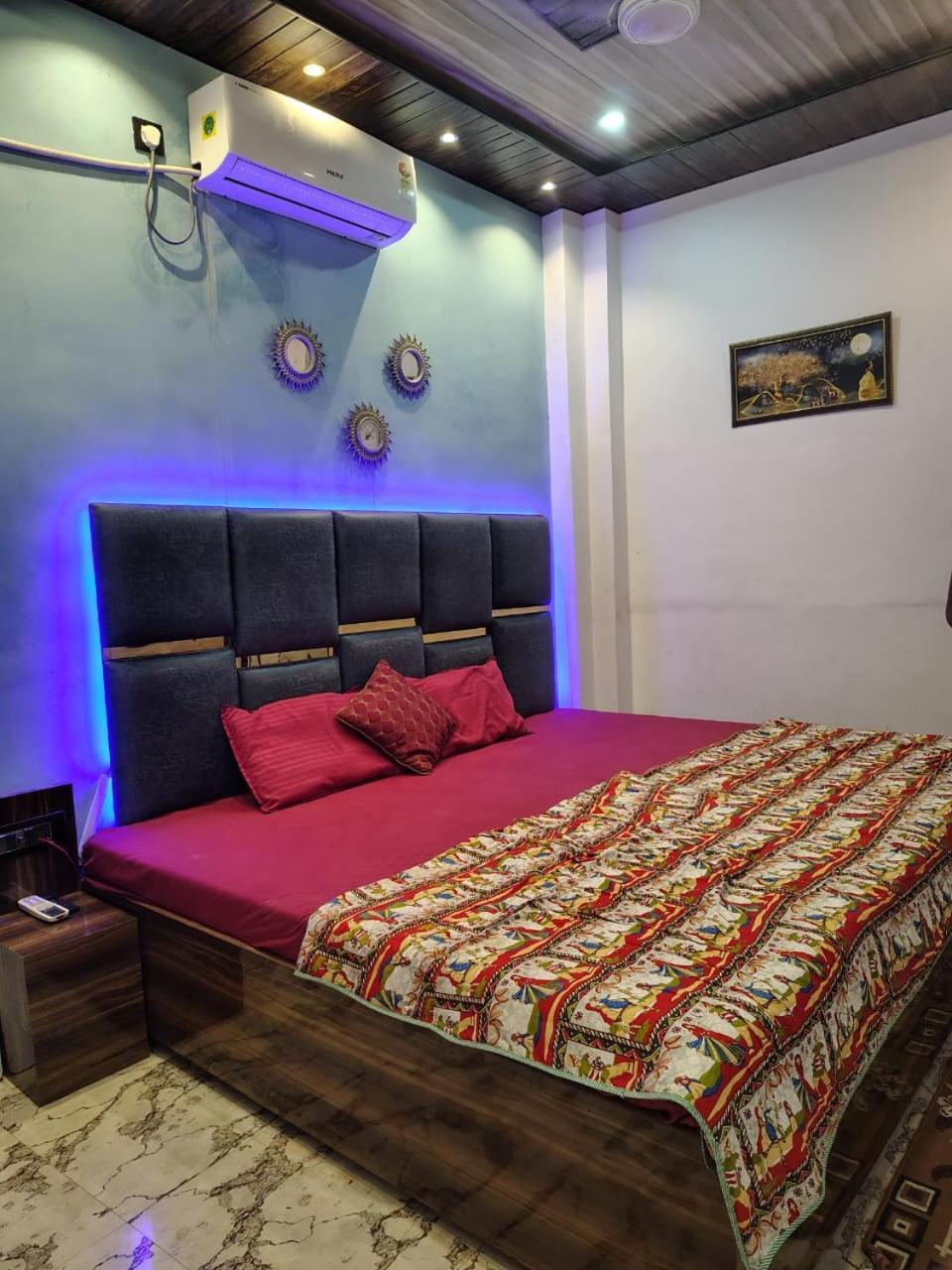 Banarasiya Stay Walking Distance To Banaras Railway Station Váránasí Exteriér fotografie